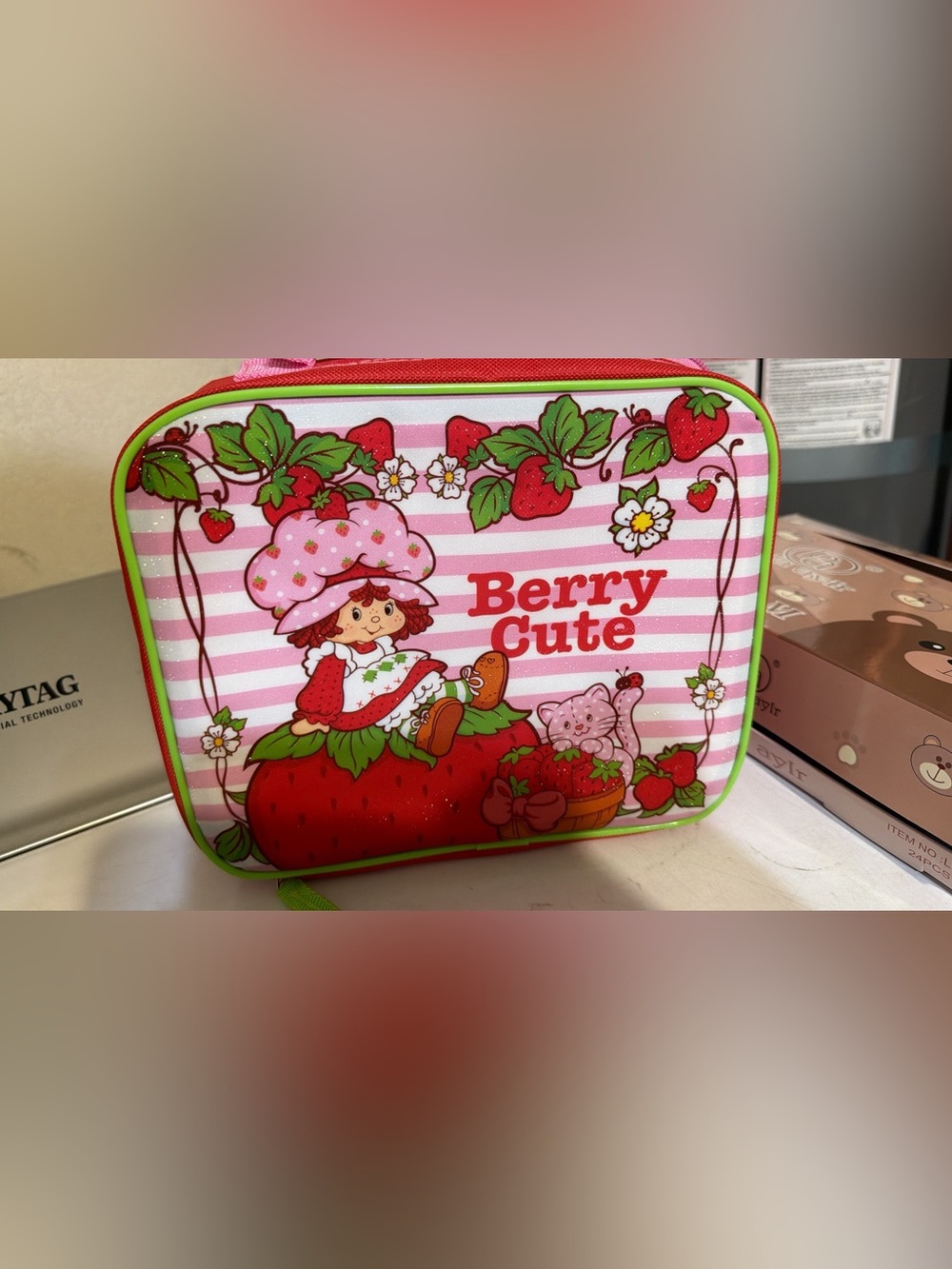 Berry Cute Pink Kids Lunch Bag - Strawberry Design